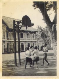 004seminary_old_pics1.jpg