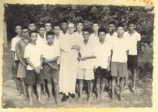 021seminary_old_pics1.jpg