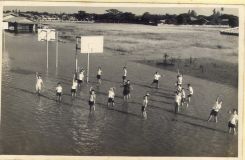019seminary_old_pics2.jpg