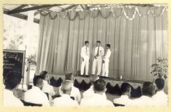 037seminary_old_pics2.jpg